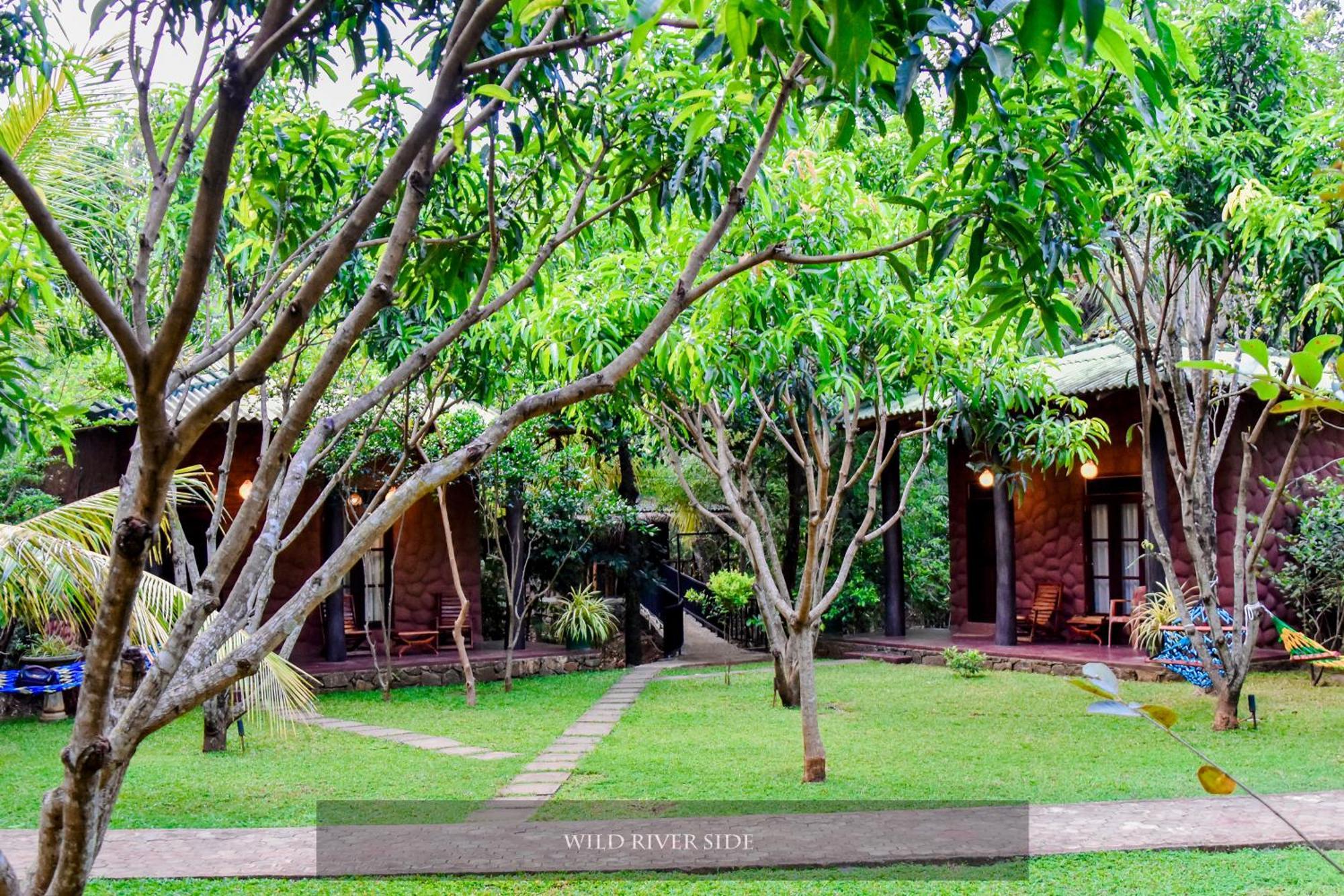 Wild River Side Udawalawe Exterior photo