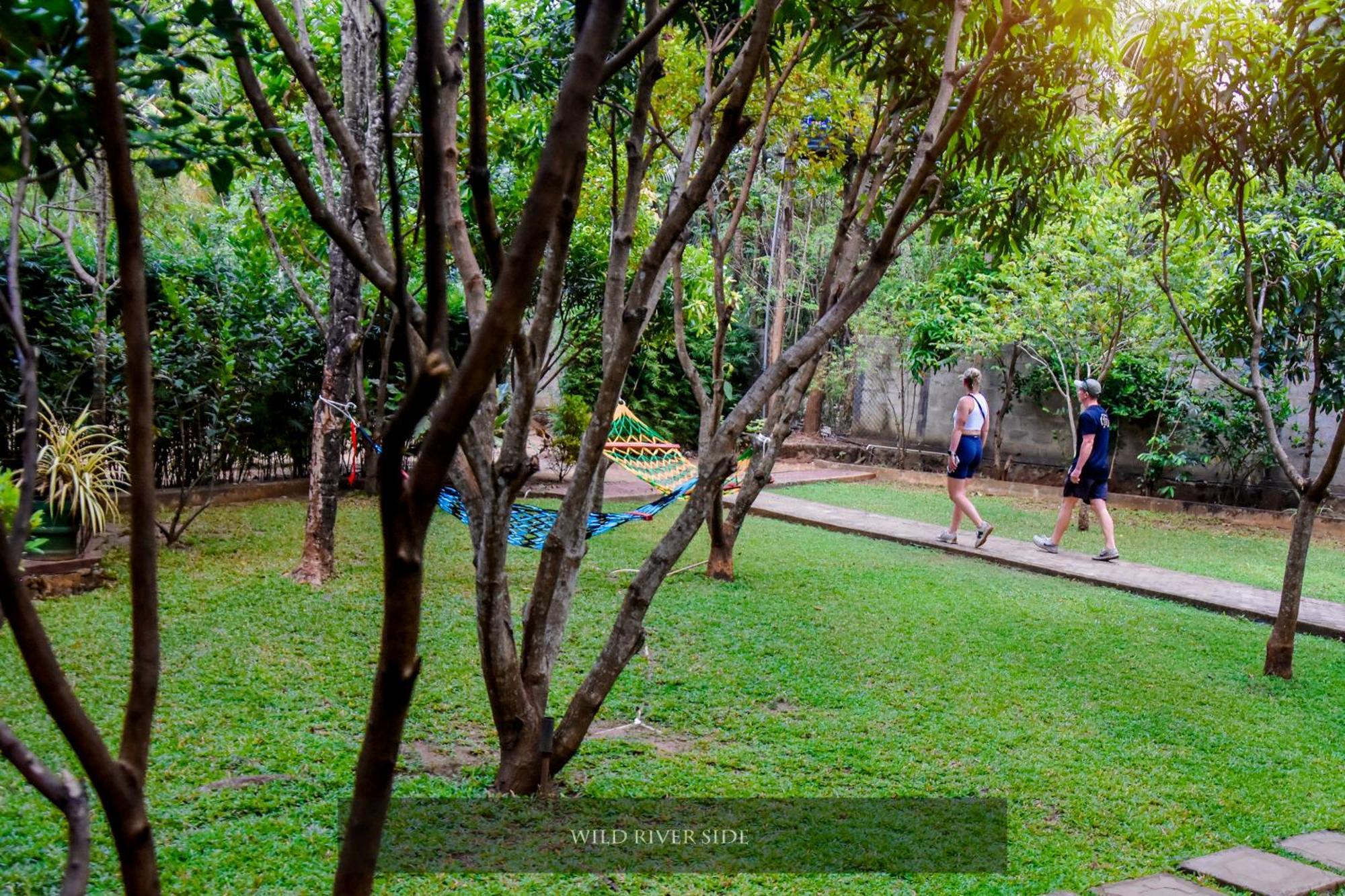 Wild River Side Udawalawe Exterior photo