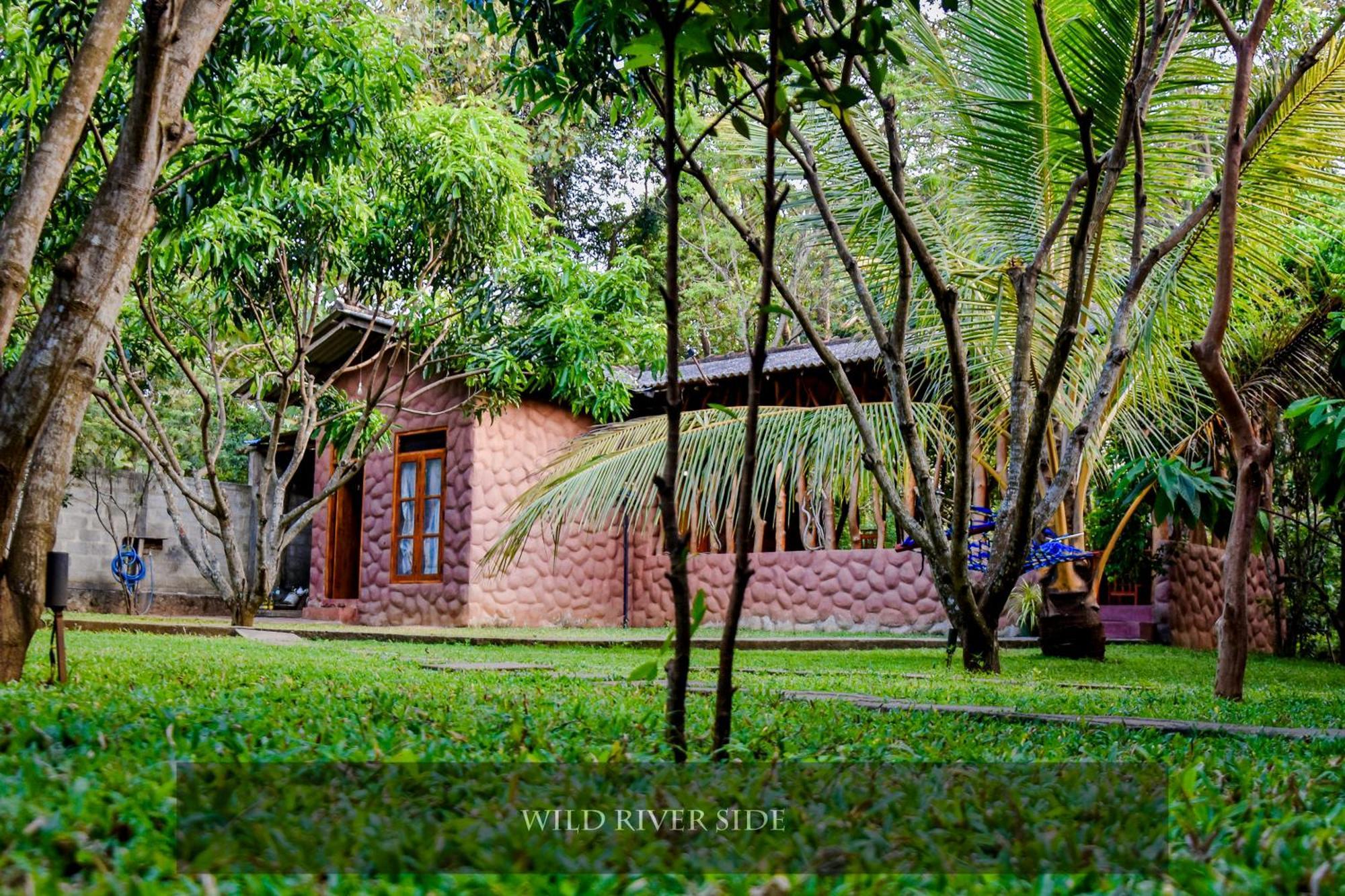 Wild River Side Udawalawe Exterior photo